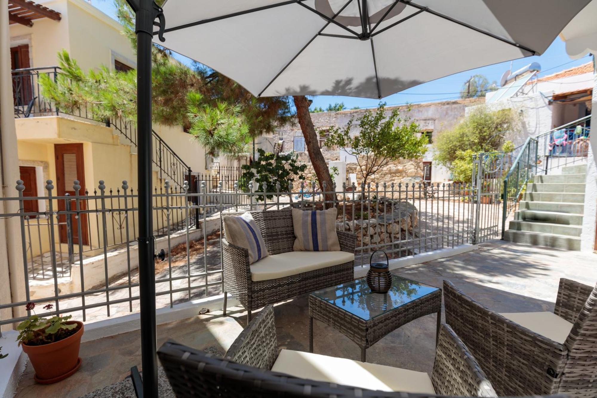 Bluebell House Halki Apartment Exterior photo